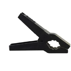 Črna klema za 12 akumulator