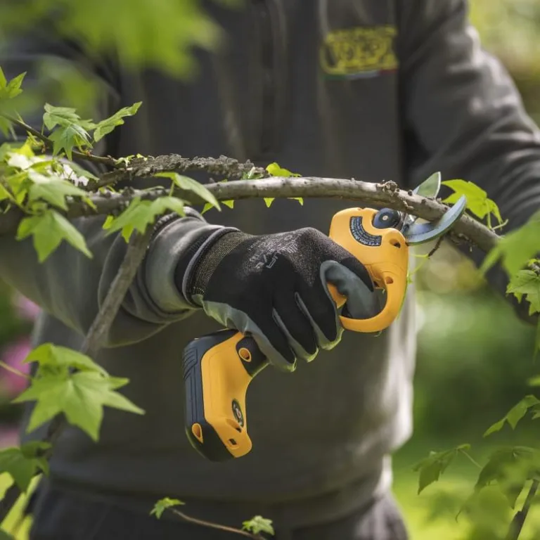 Škropilnice in škarje - VOLPI